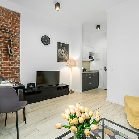 Apartments City Center Saint Wojciech By Renters Poznan Luaran gambar