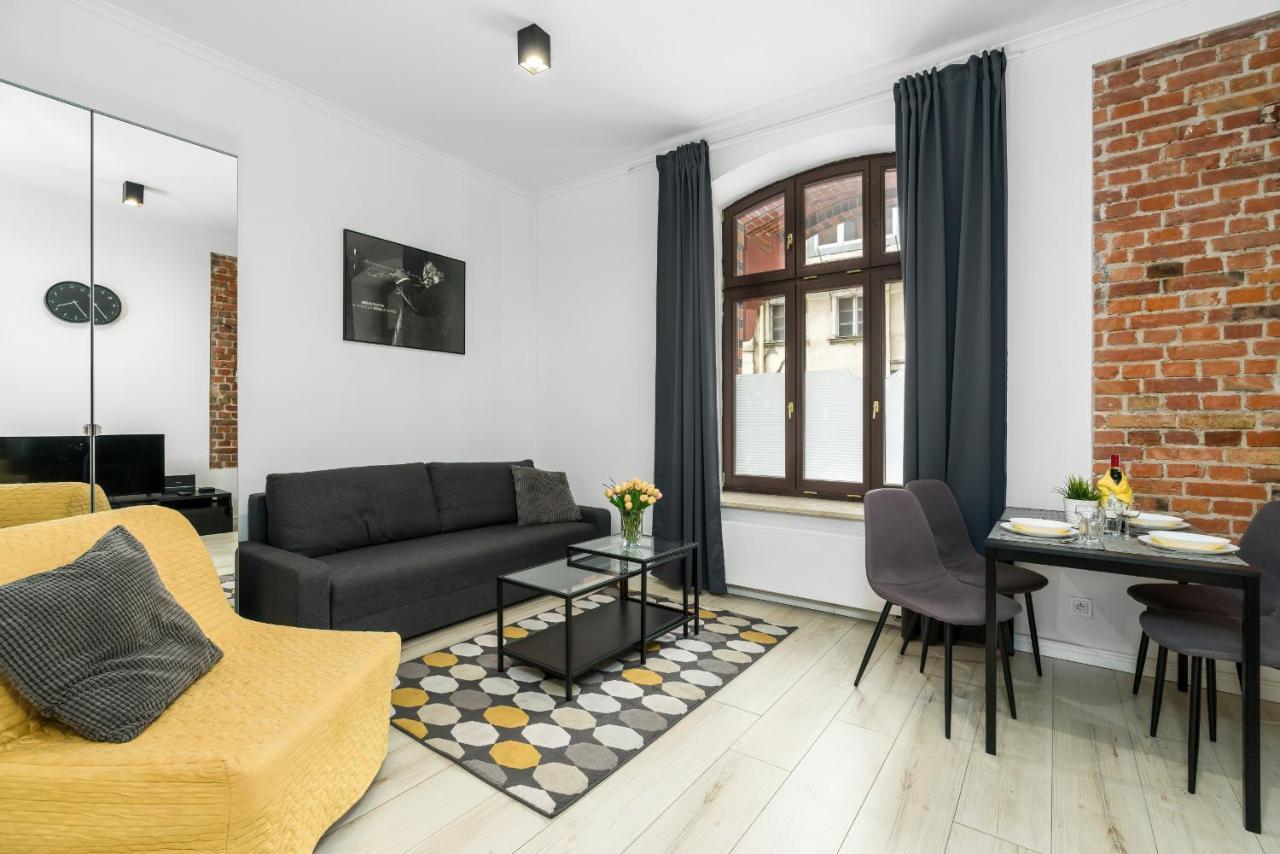 Apartments City Center Saint Wojciech By Renters Poznan Luaran gambar