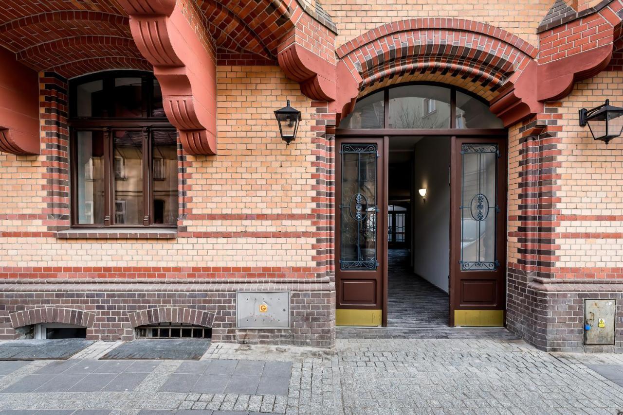 Apartments City Center Saint Wojciech By Renters Poznan Luaran gambar