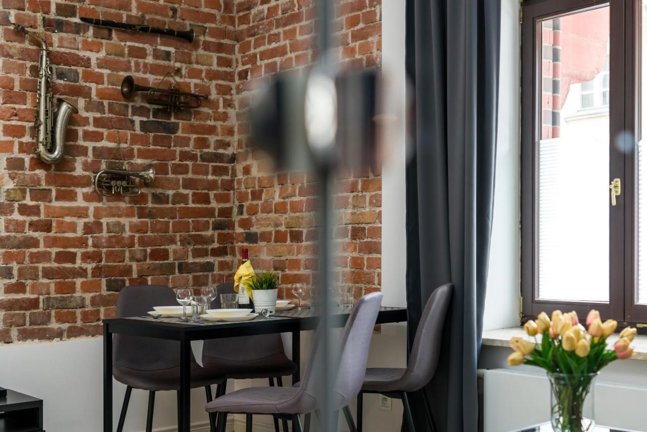Apartments City Center Saint Wojciech By Renters Poznan Luaran gambar