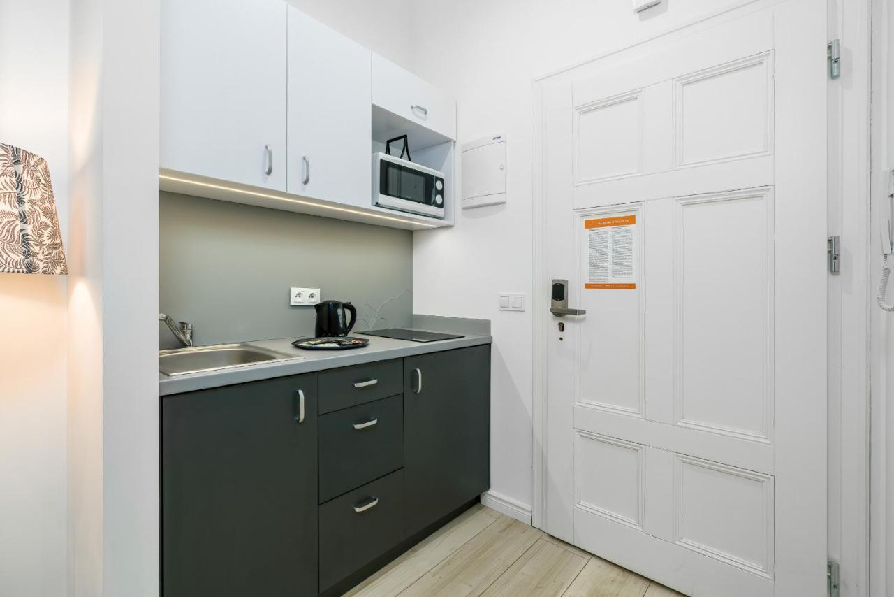 Apartments City Center Saint Wojciech By Renters Poznan Luaran gambar