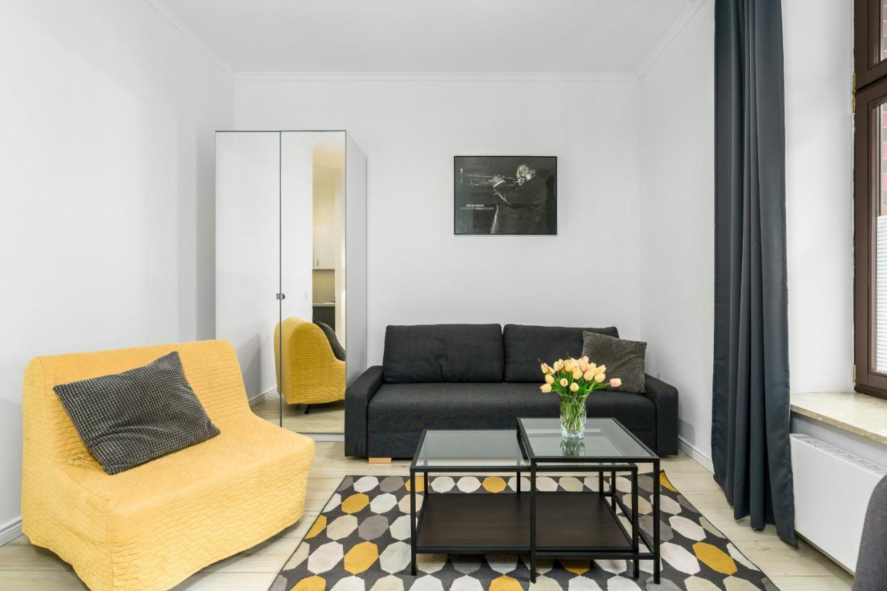Apartments City Center Saint Wojciech By Renters Poznan Luaran gambar