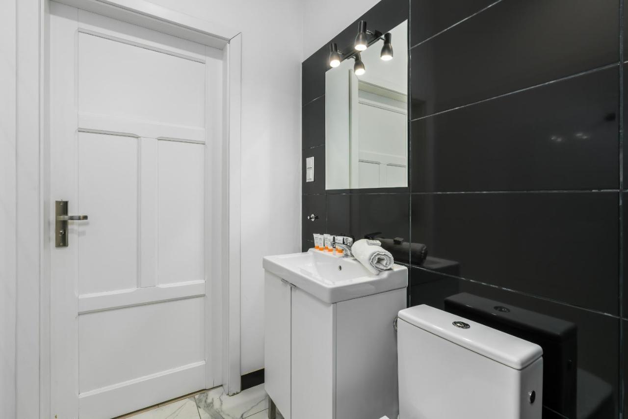 Apartments City Center Saint Wojciech By Renters Poznan Luaran gambar