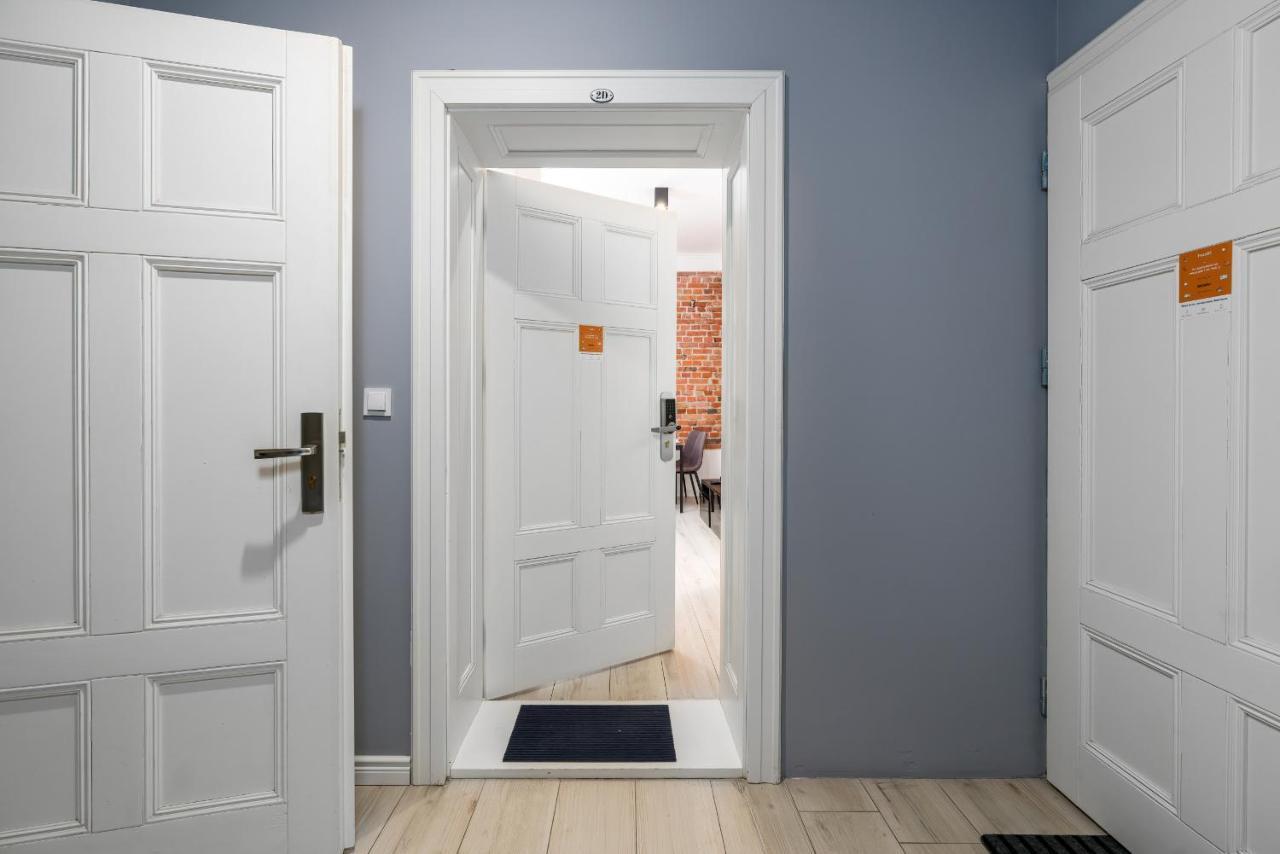 Apartments City Center Saint Wojciech By Renters Poznan Luaran gambar
