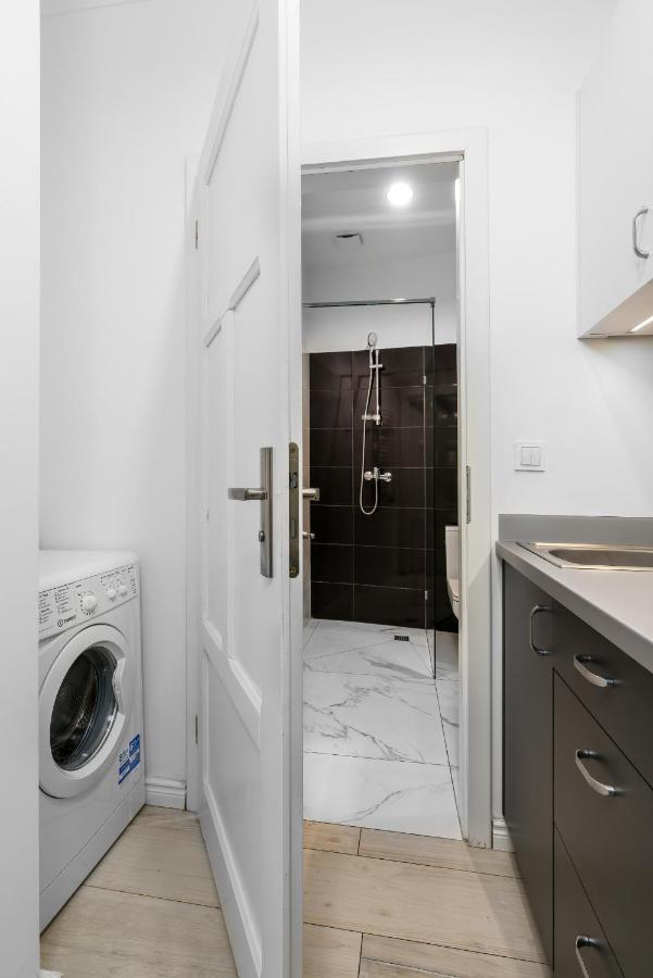 Apartments City Center Saint Wojciech By Renters Poznan Luaran gambar