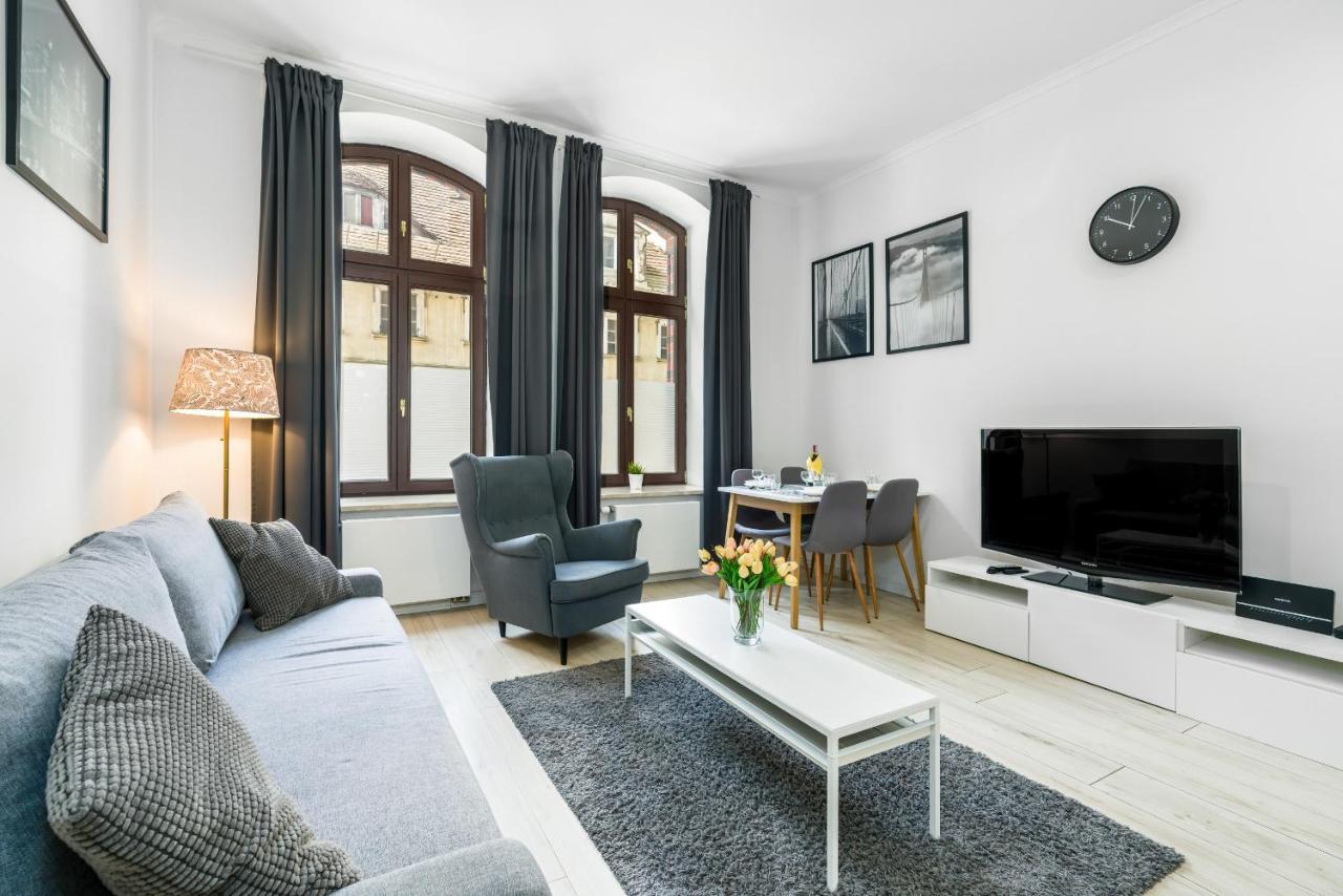 Apartments City Center Saint Wojciech By Renters Poznan Luaran gambar